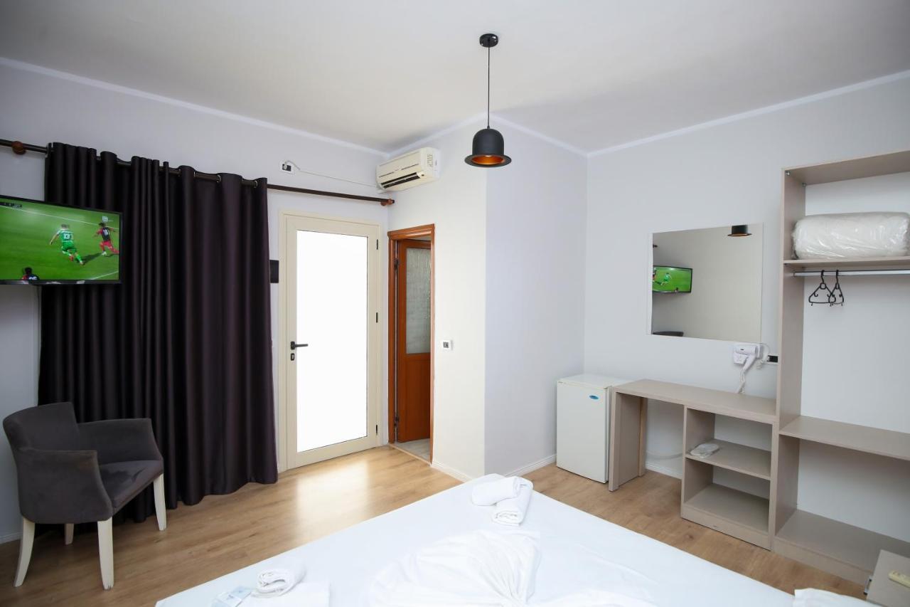 Skyhill Boutique Hotel Vlorë Eksteriør billede