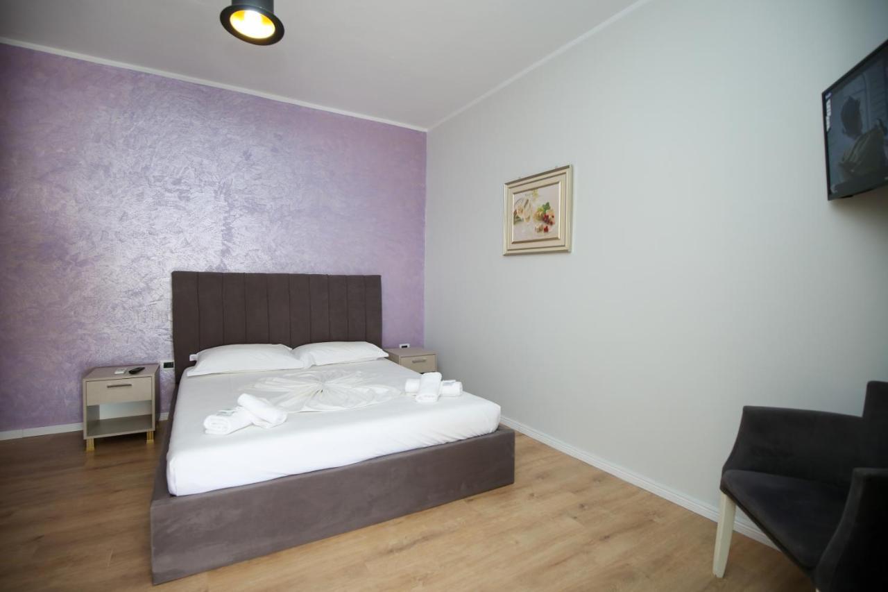 Skyhill Boutique Hotel Vlorë Eksteriør billede